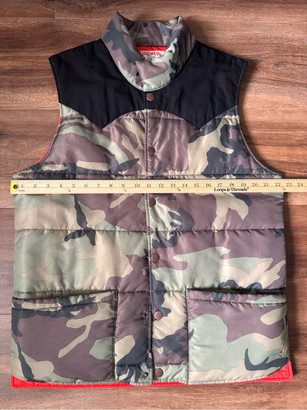 Birdwell Canyon Puffer Vest in Woodland Camo Size Large - Picture 2 of 8